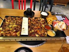 -肥肥虾庄·金牌油焖大虾(杨园滨江时代walk店)