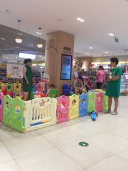 -孩子王(静安大融城店)