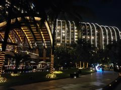 -三亚湾海居铂尔曼度假酒店