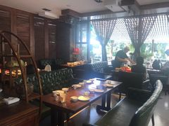 大堂-Local泰莲庭(虹鳟鱼店)