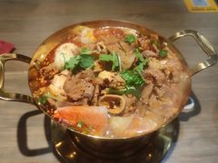 -毛肚向右·川渝毛肚王(经开永旺店)