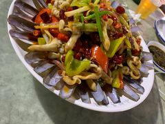 -四川小胡子海鲜(丁村万人海鲜广场店)