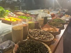 -鱼窝棚柴火铁锅炖(富山屯店)