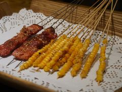 红柳大串牛肉-聚串门儿·东北烧烤(信义坊店)