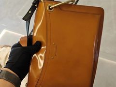 -臻新二手奢侈品回收鉴定(塘桥店)
