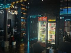 -屋有岛沉浸游戏旗舰店(中山公园店)