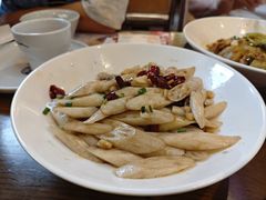 酸辣藕带-黄泥岗·地道湖北菜(奥特莱斯店)