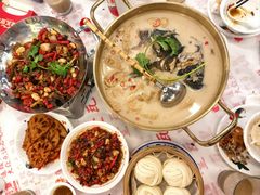 -堂瓦里·33年传统赣菜(第一街区店)