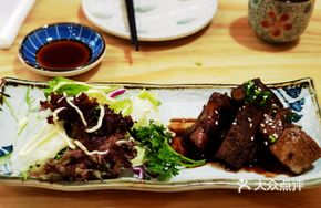 Red Wine Pan-Seared Beef Tongue