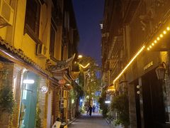 -黄兴南路步行商业街