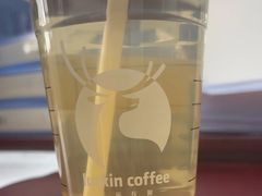 -瑞幸咖啡(江汉路中山大道店)