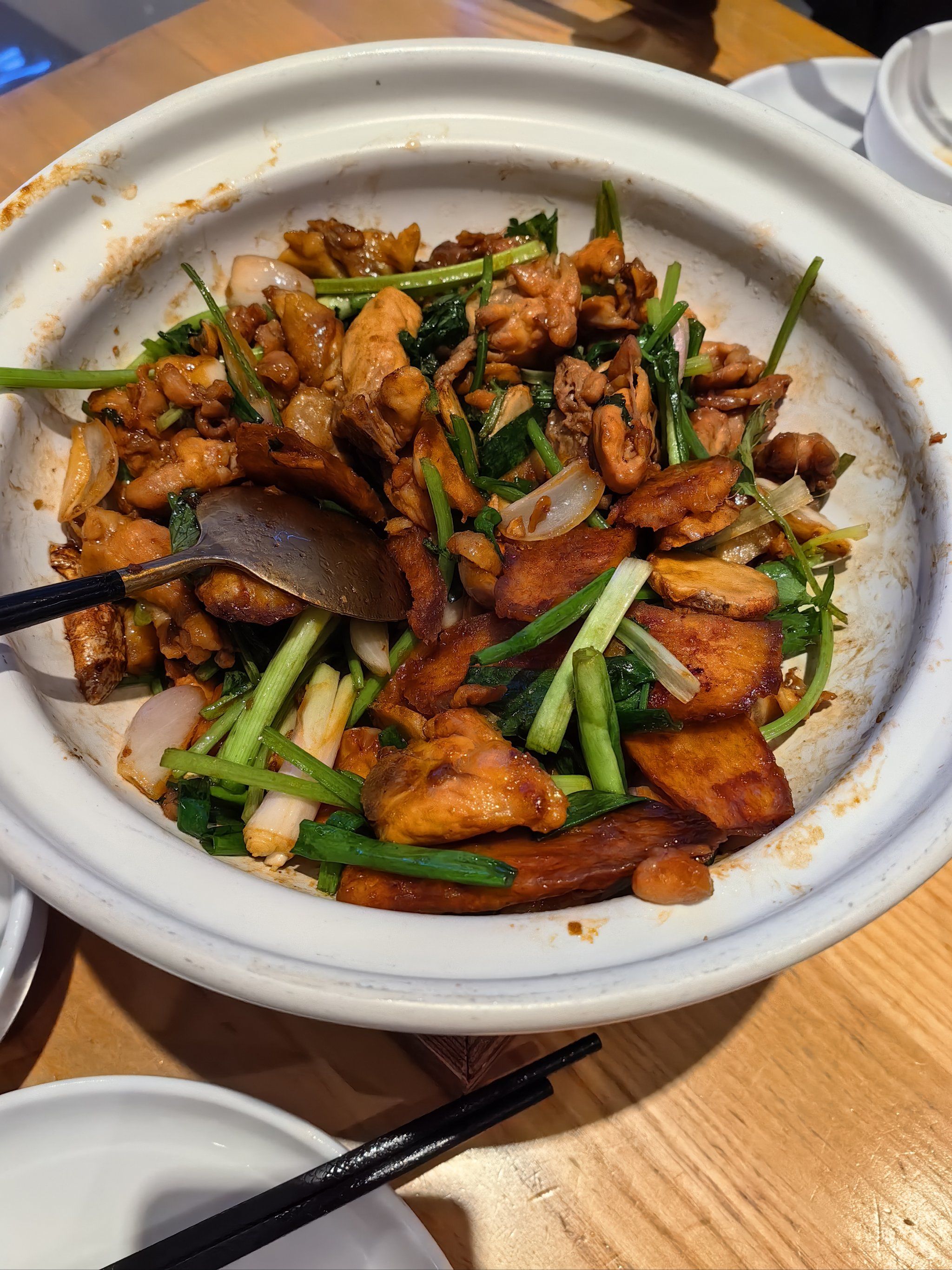 令人作呕的砂锅啫鸡