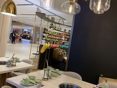 大堂-椰子营·椰子鸡火锅(万象里店)