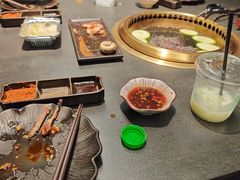 -铭牛烧肉·和牛海鲜自助(高新月牙湖店)