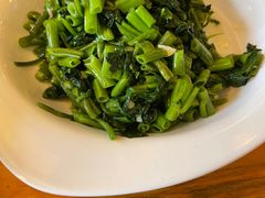 -洋沙湖湖色生鲜主题餐厅
