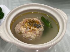 蟹粉狮子头-怡园饭店-餐厅(四望亭店)