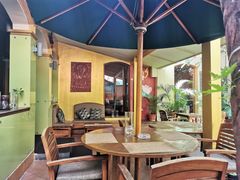 -Sala Thai Restaurant