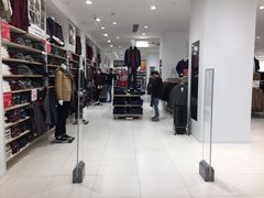 -优衣库(福州五四北泰禾广场店)