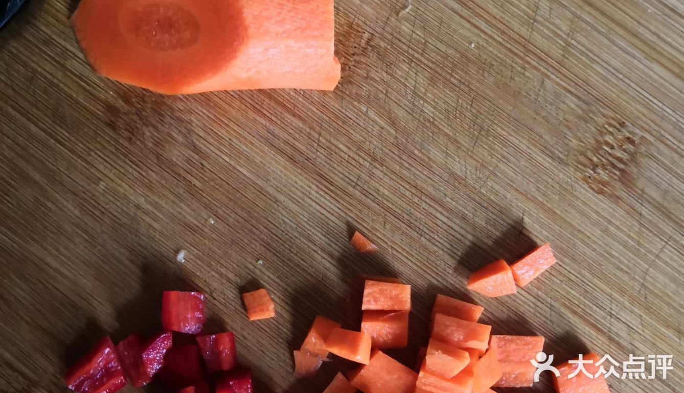 家常菜之炒川式腊肠，香辣可口