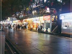 -八一路好吃街(雨田商务大厦店)