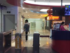 -正佳冰河湾真冰滑冰场