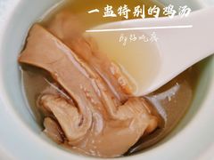 一盅特别的鸡汤-听香·678茶铺(猛追湾店)