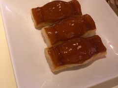 蜜汁叉烧酥-利苑酒家(合景国际金融广场店)