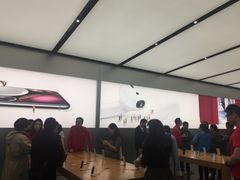 -Apple 零售店(Canton Road)