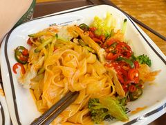 -魏家凉皮(大雁塔南广场餐厅)