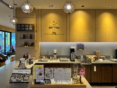 -星巴克臻选(金桥国际店)