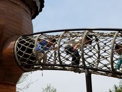 -欢乐松鼠谷