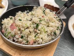 -侬佳蒸菜馆(听潮店)
