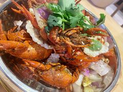 -聚汇三少·龙虾·中餐厅(莫邪路新天地店)