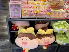 -酷乐潮玩(金桥国际店)