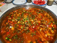 -关二兔江湖菜馆(峰景里店)