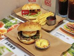 -必胜客(WOW中心城店)