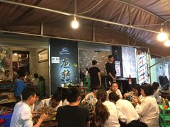 -黄潇洒老火锅(九眼桥宏济巷店)