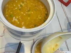 -阿瓦山寨·湘菜现炒·剁椒鱼头王(咸阳总店)