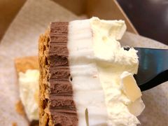-Pie Bird(新闸路店)