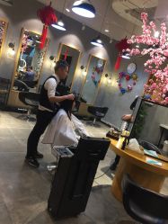 点击看大图 -时尚殿堂明星门店