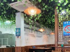 大堂-三里屯土灶炖公鸡地锅鸡(江东店)