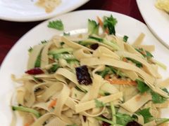 -北京龙庆四季香农家饭庄·灶台鱼·碳烤虹鳟鱼(龙庆峡店)