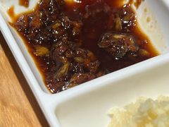 -关东小磨东北菜(上海长风大悦城店)