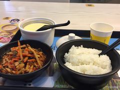 -老娘舅餐厅(黄龙体育中心店)