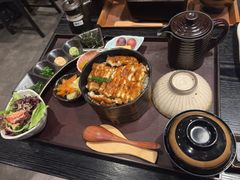 一鳗三吃-玄白·炭烤活鳗(上海首店)