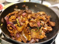 -胡须佬鸡煲四季火锅店(石厦西村直营店)