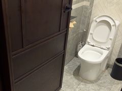 -和子足浴SPA会馆(东方之门店)