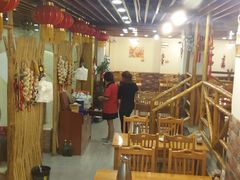-篱笆院东北饺子王(欧阳路店)