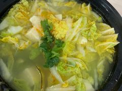 -闫家驴肉老店(华电一校店)