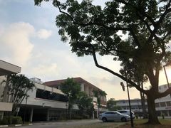 -香港大学